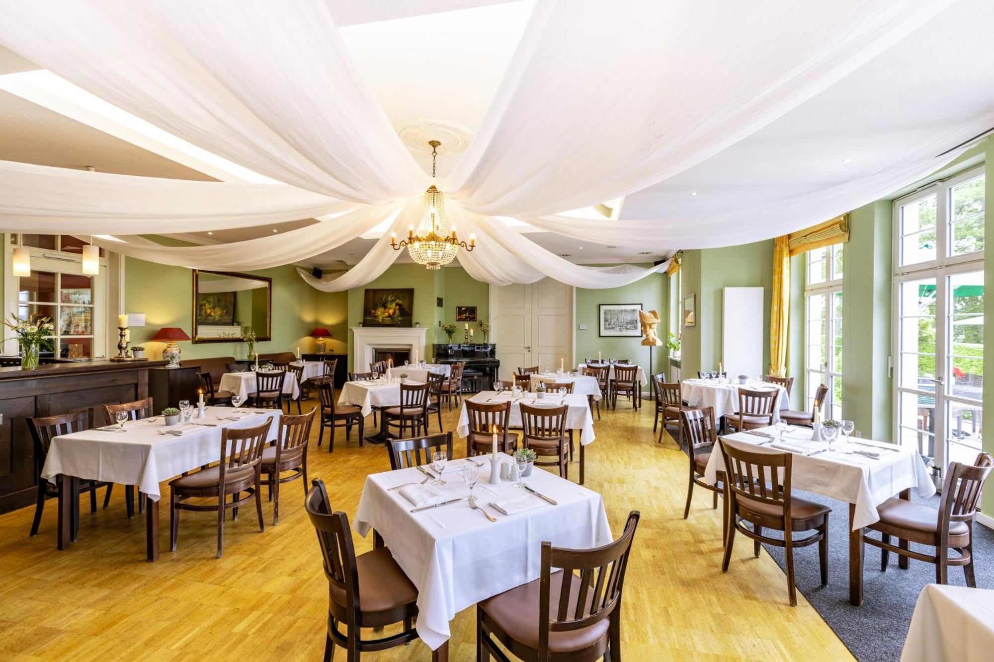 Café Wildau Hotel&Restaurant am Werbellinsee Schorfheide Extérieur photo